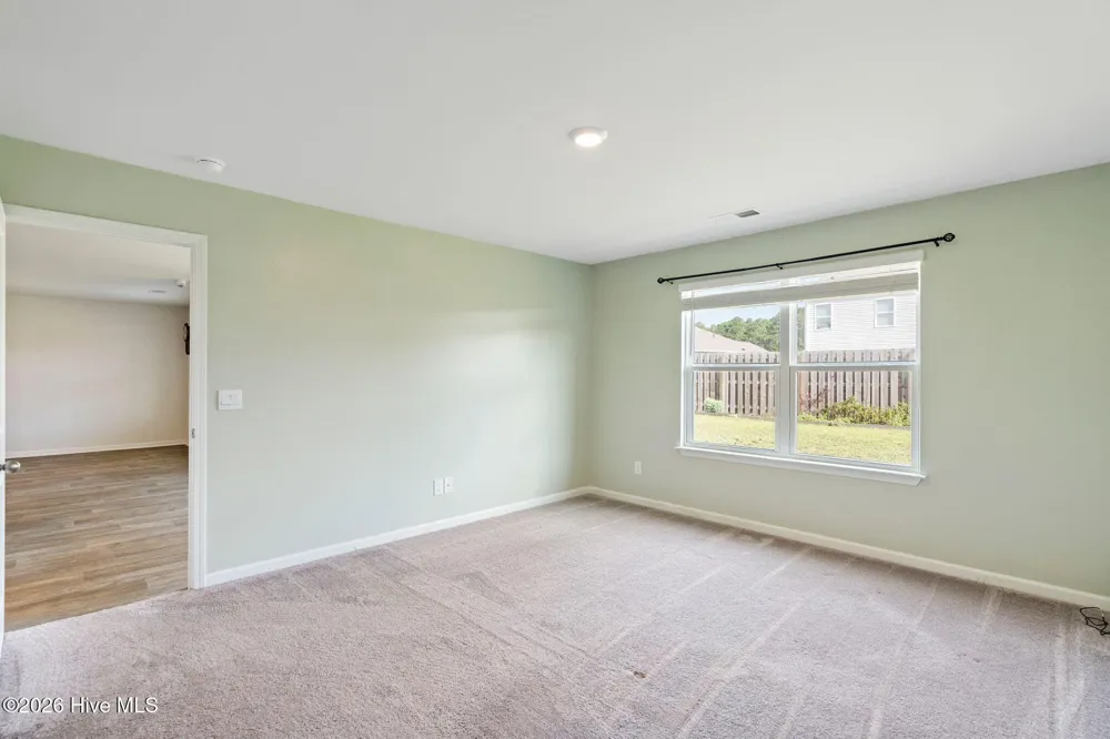 2233 Emerald Avenue Castle Hayne, NC 28429