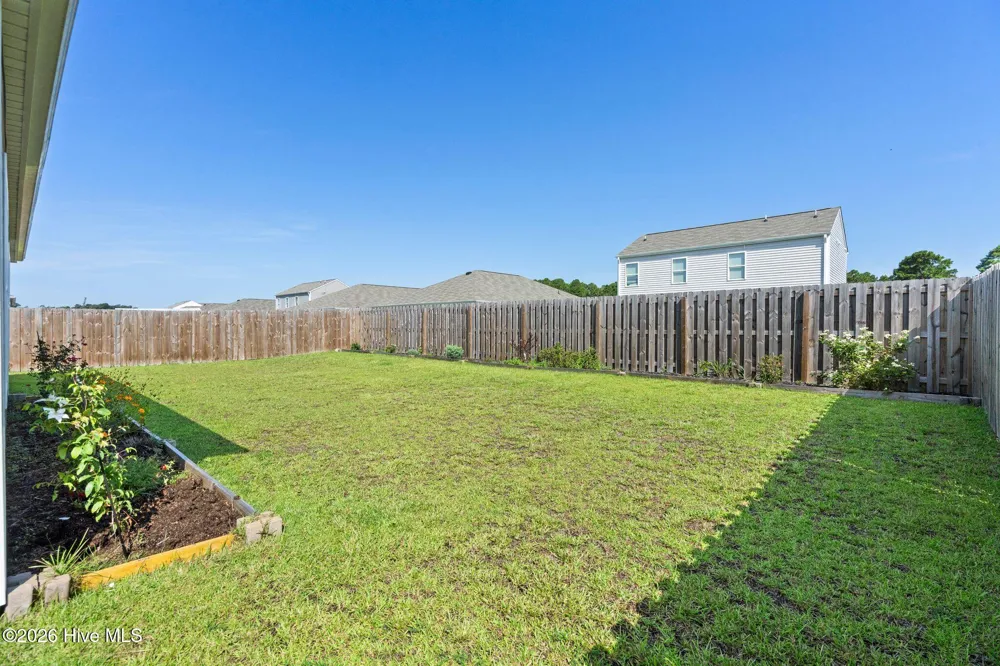 2233 Emerald Avenue Castle Hayne, NC 28429