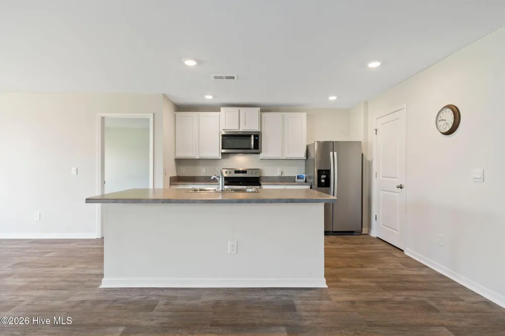 2233 Emerald Avenue Castle Hayne, NC 28429