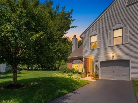 753 Vanessa Ln