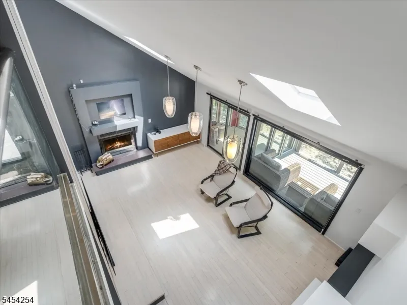 329 Glen Rd Sparta, NJ 07871