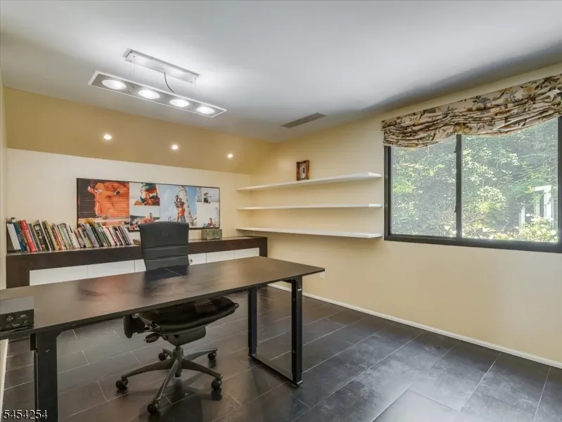 329 Glen Rd Sparta, NJ 07871
