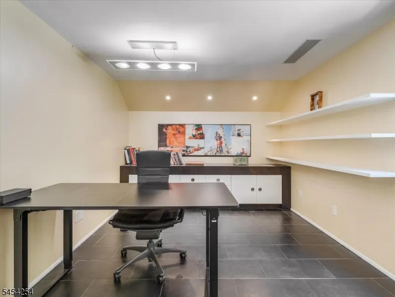 329 Glen Rd Sparta, NJ 07871