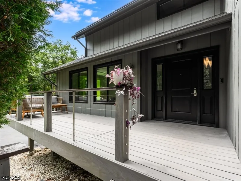 329 Glen Rd Sparta, NJ 07871