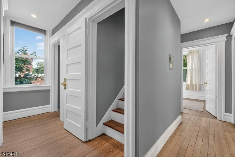 11 Stengel Ave Newark City, NJ 07112