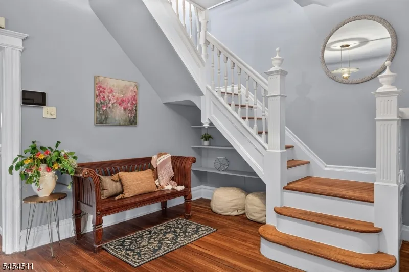 11 Stengel Ave Newark City, NJ 07112