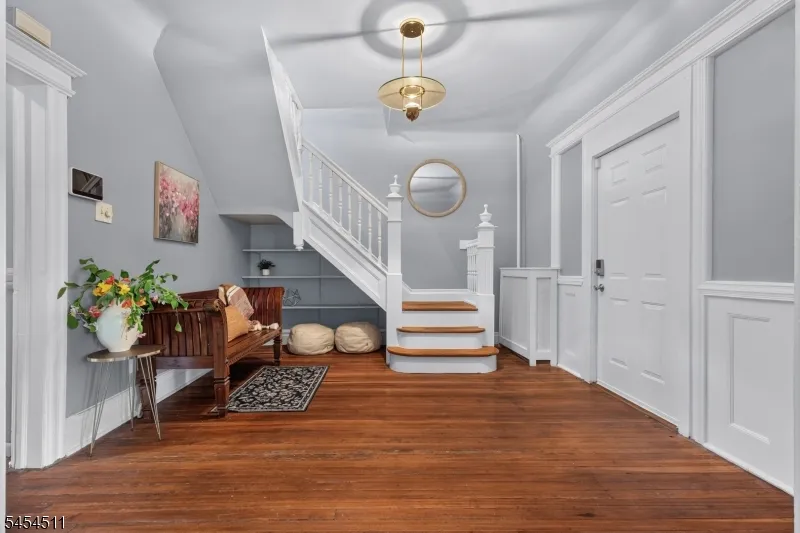 11 Stengel Ave Newark City, NJ 07112