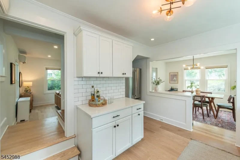 22 Euclid Pl Montclair, NJ 07042