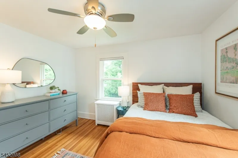 22 Euclid Pl Montclair, NJ 07042