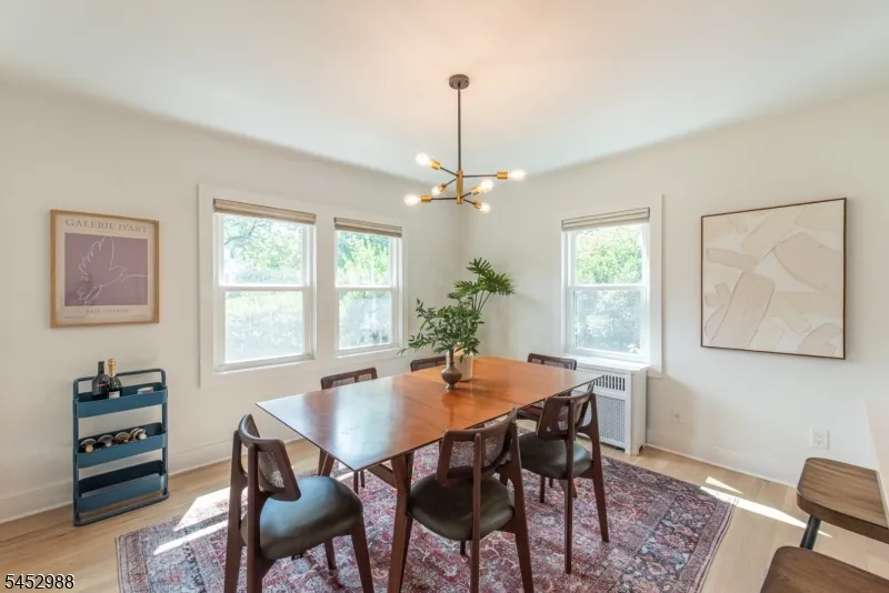 22 Euclid Pl Montclair, NJ 07042