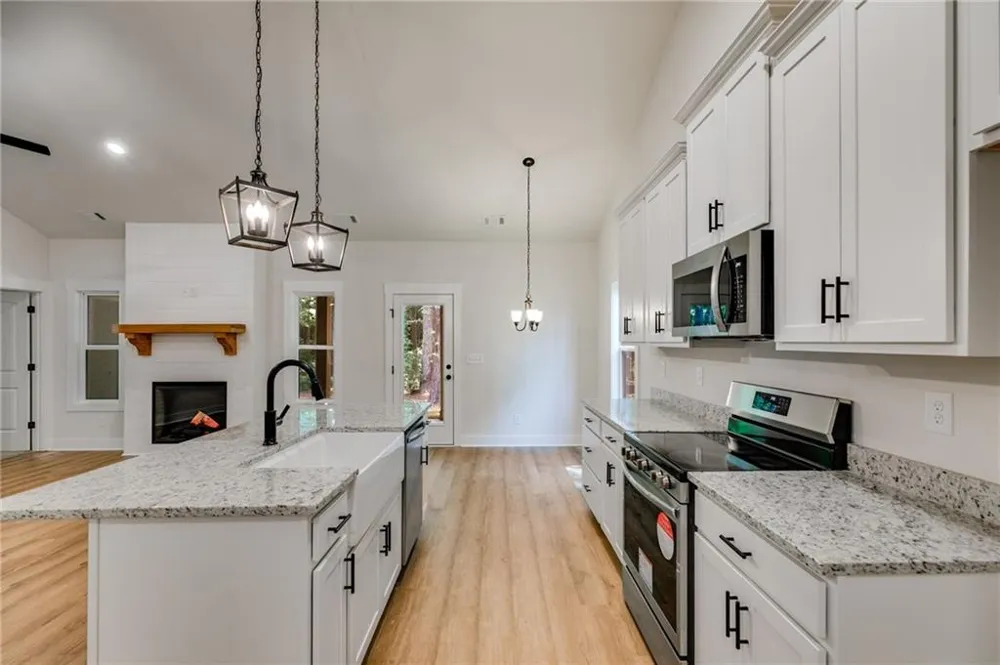 338 Dunn Road Silver Creek, GA 30173