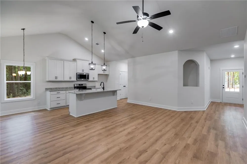 338 Dunn Road Silver Creek, GA 30173
