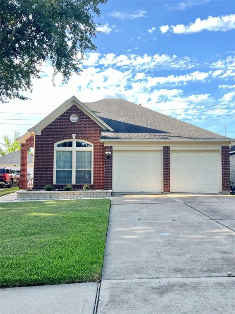 1410 Rogers Lake Lane