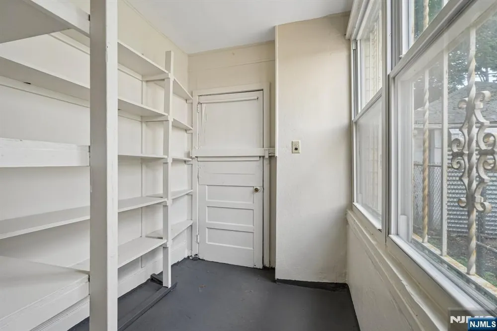 14-16 Scheerer Avenue Newark, NJ 07112