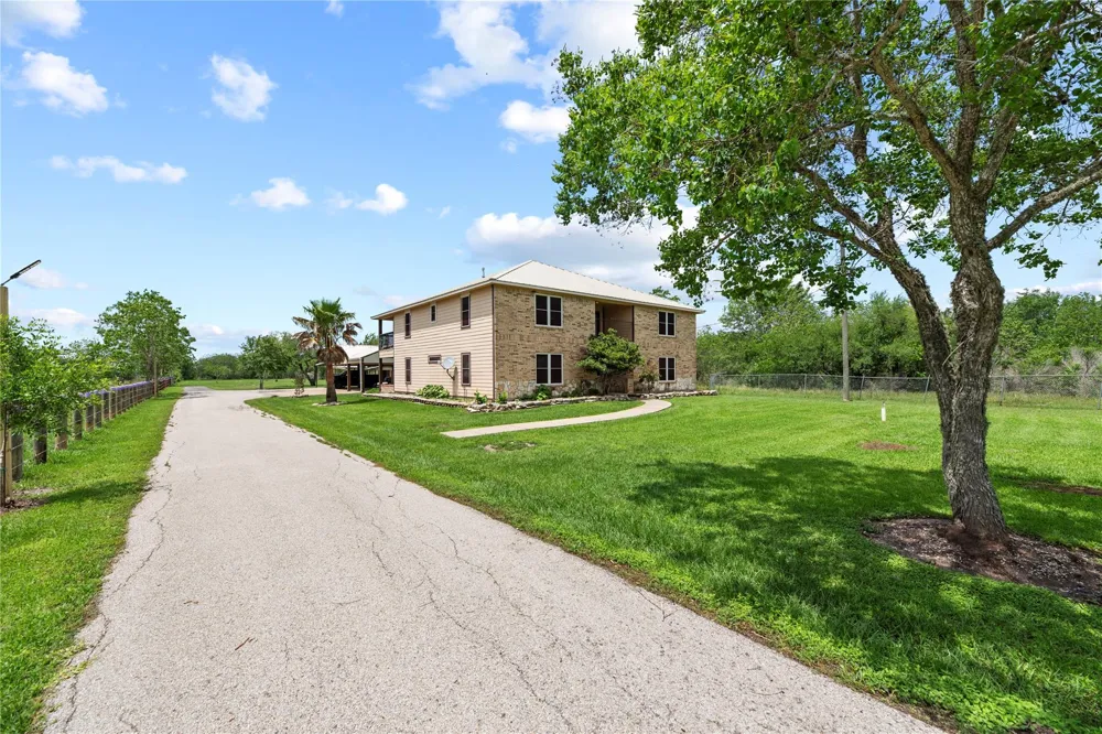 523 Moore Bar Road Rosenberg, TX 77471