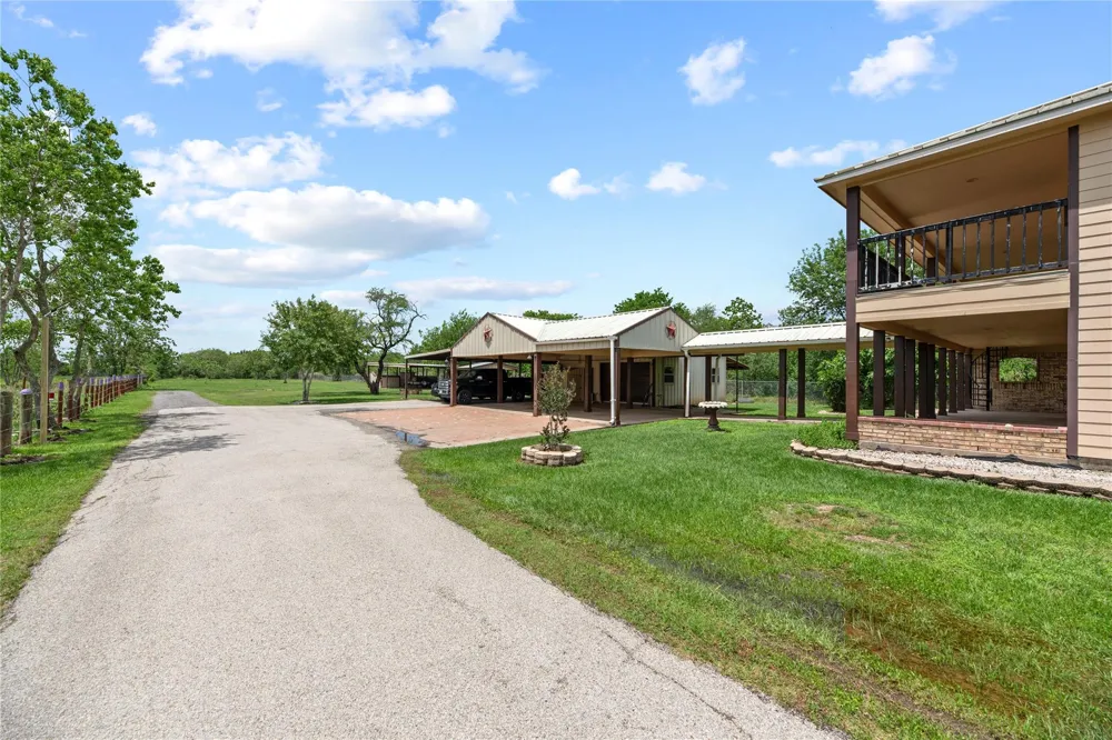 523 Moore Bar Road Rosenberg, TX 77471
