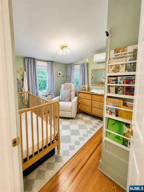 837 Circle Avenue Franklin Lakes, NJ 07417