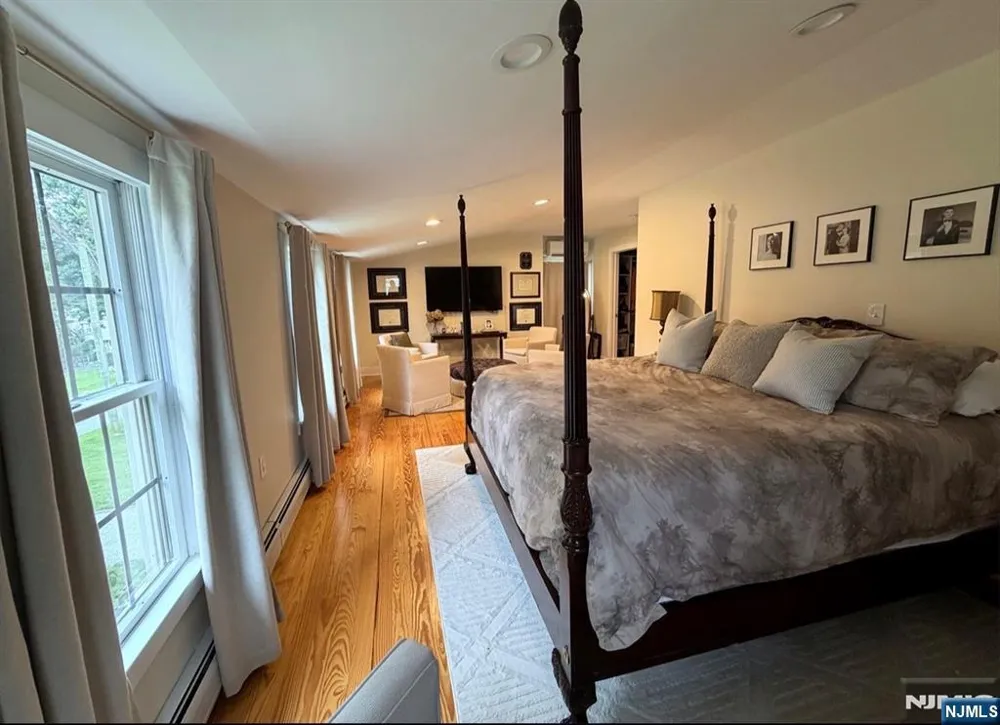 837 Circle Avenue Franklin Lakes, NJ 07417