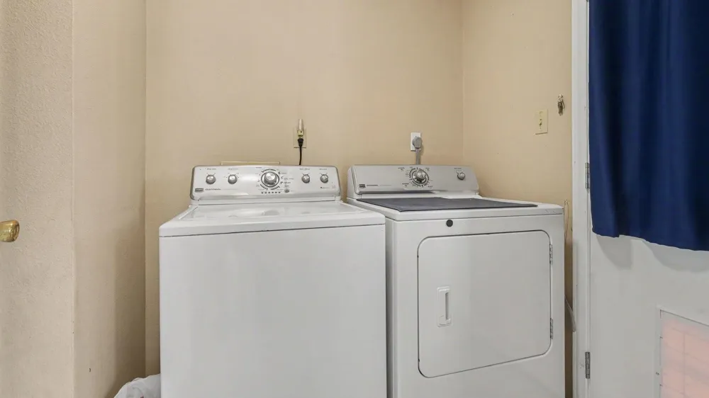 3119 Kathleen Drive Mont Belvieu, TX 77523