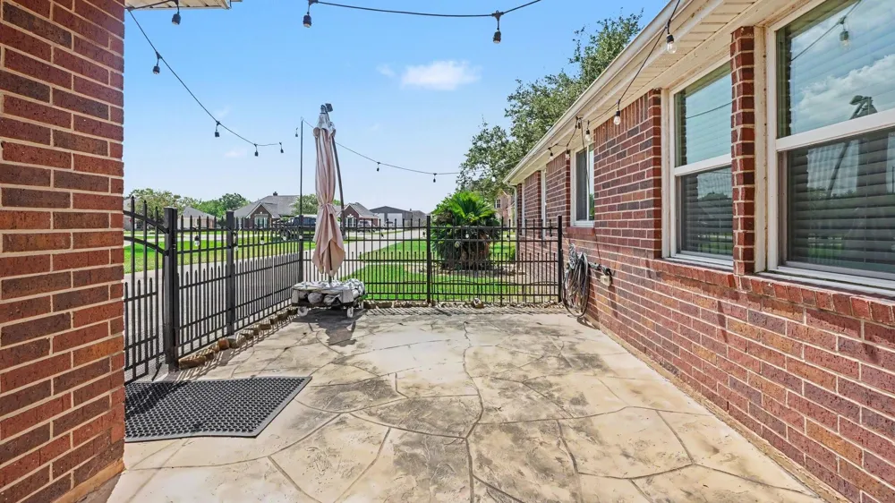 3119 Kathleen Drive Mont Belvieu, TX 77523