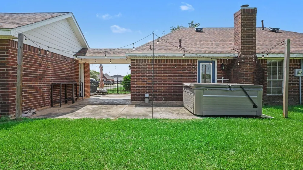 3119 Kathleen Drive Mont Belvieu, TX 77523