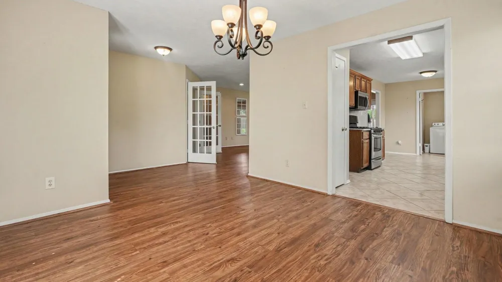 3119 Kathleen Drive Mont Belvieu, TX 77523