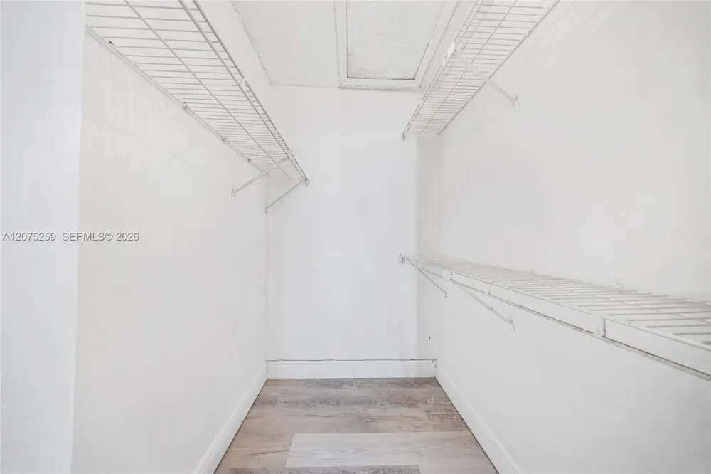 1237 SW 46th Ave #806 Pompano Beach, FL 33069