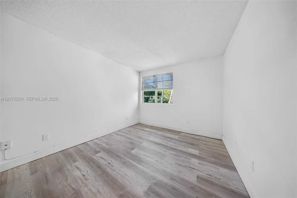 1237 SW 46th Ave #806 Pompano Beach, FL 33069