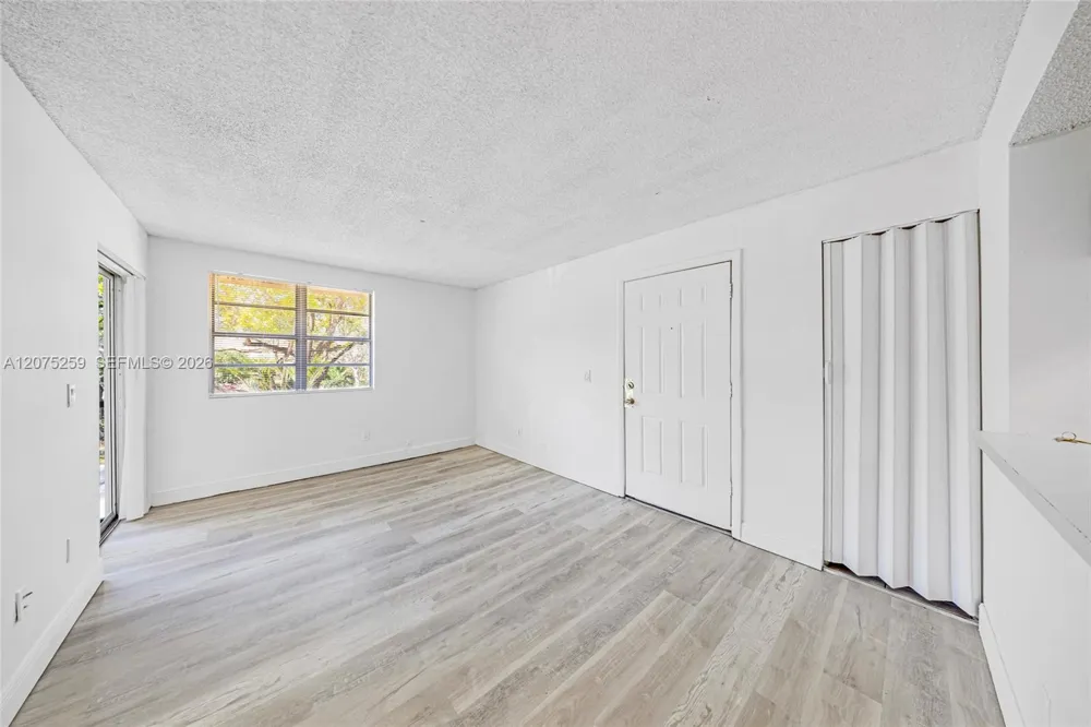 1237 SW 46th Ave #806 Pompano Beach, FL 33069