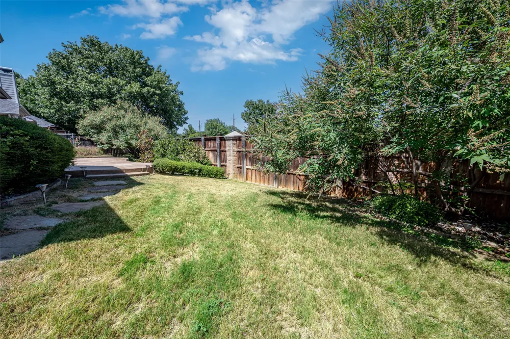 2710 Cobblestone Drive Grapevine, TX 76051