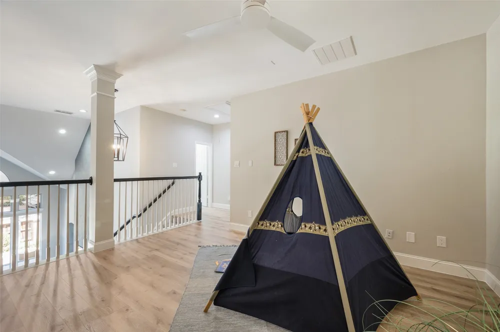 2710 Cobblestone Drive Grapevine, TX 76051