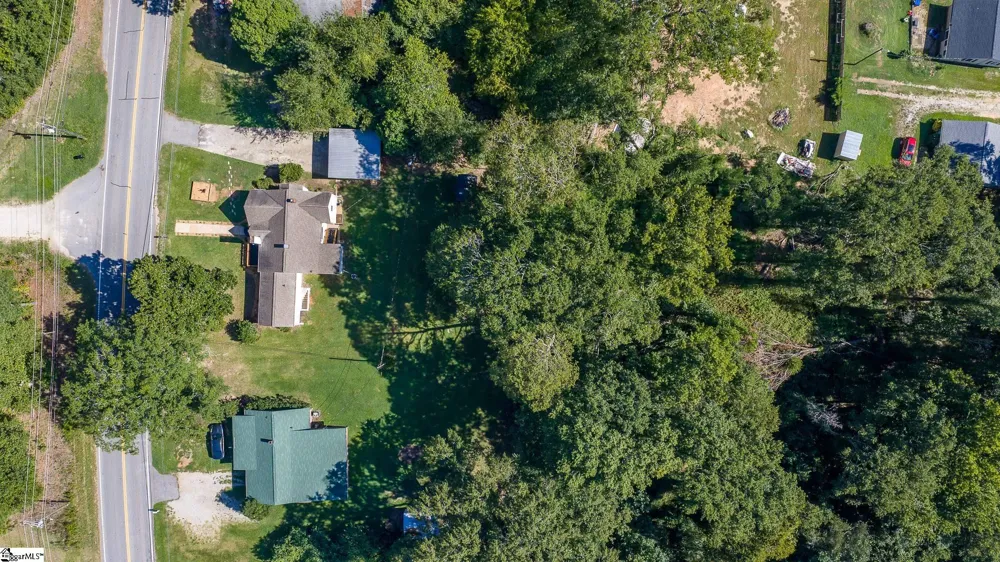 909 W Georgia Road Woodruff, SC 29388