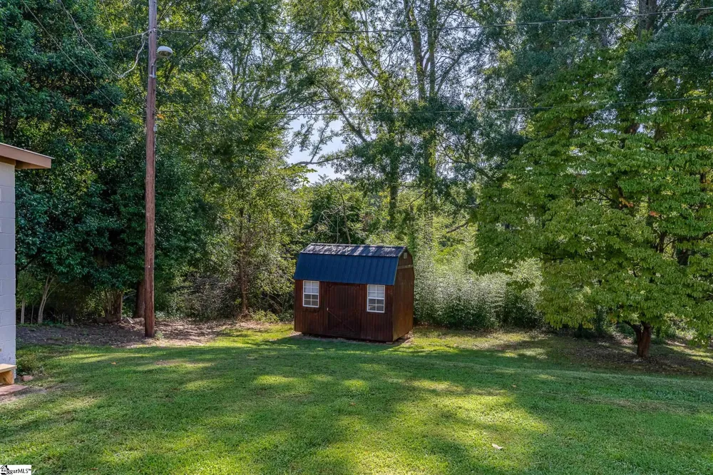 909 W Georgia Road Woodruff, SC 29388