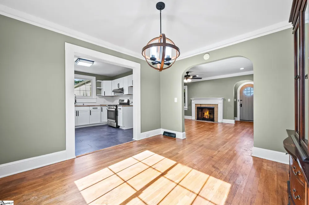 909 W Georgia Road Woodruff, SC 29388
