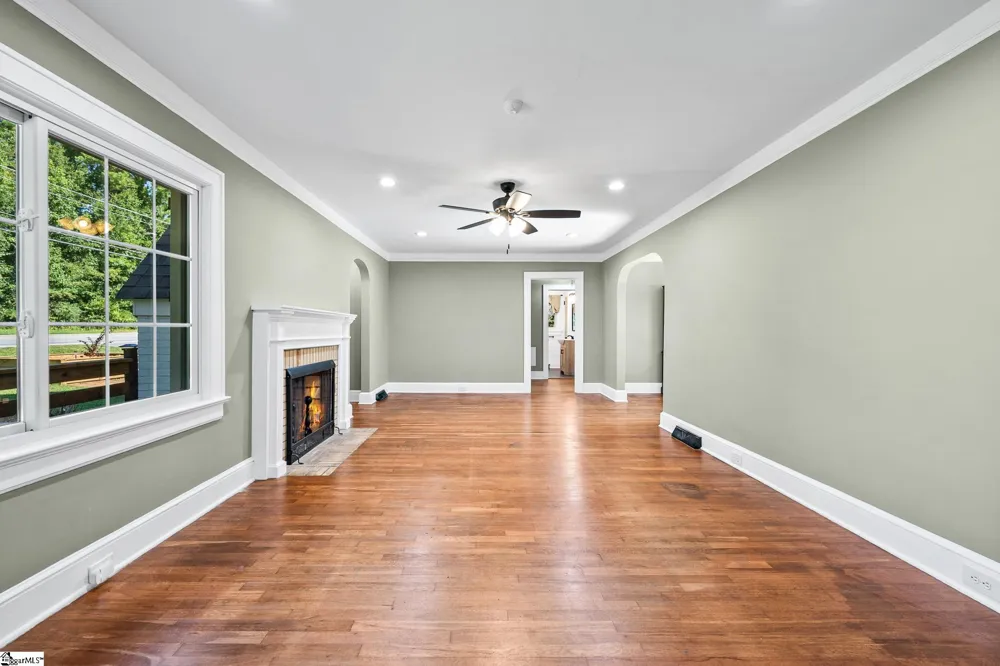 909 W Georgia Road Woodruff, SC 29388