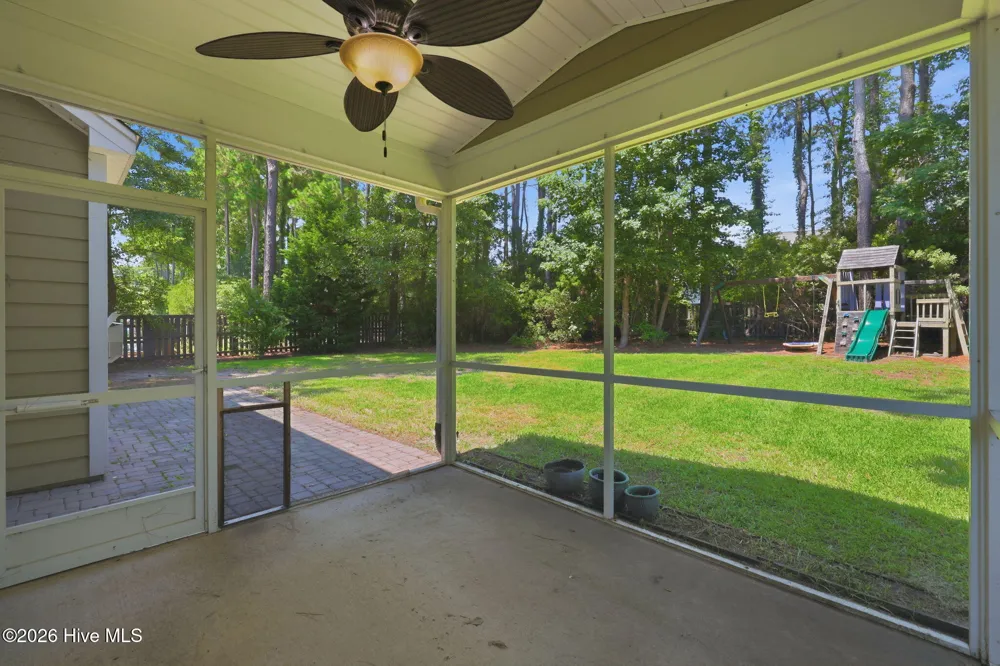 415 Canvasback Lane Sneads Ferry, NC 28460