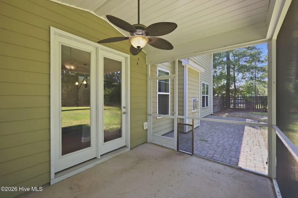 415 Canvasback Lane Sneads Ferry, NC 28460