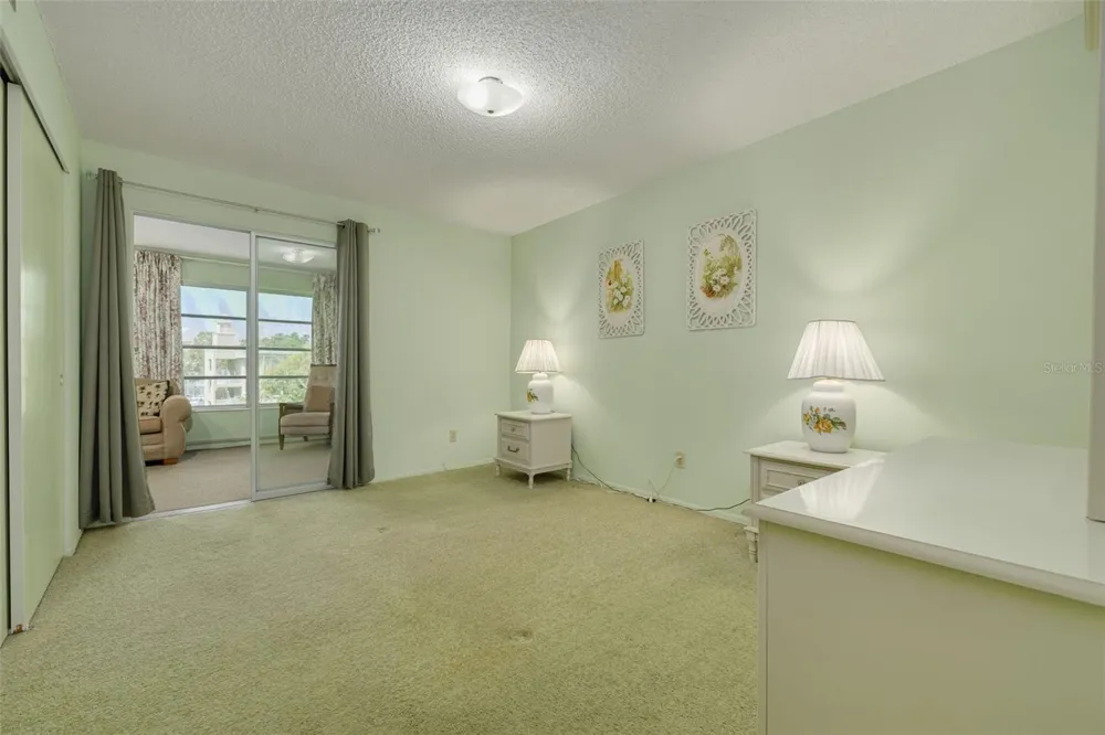 2455 FINLANDIA LANE #63 Clearwater, FL 33763