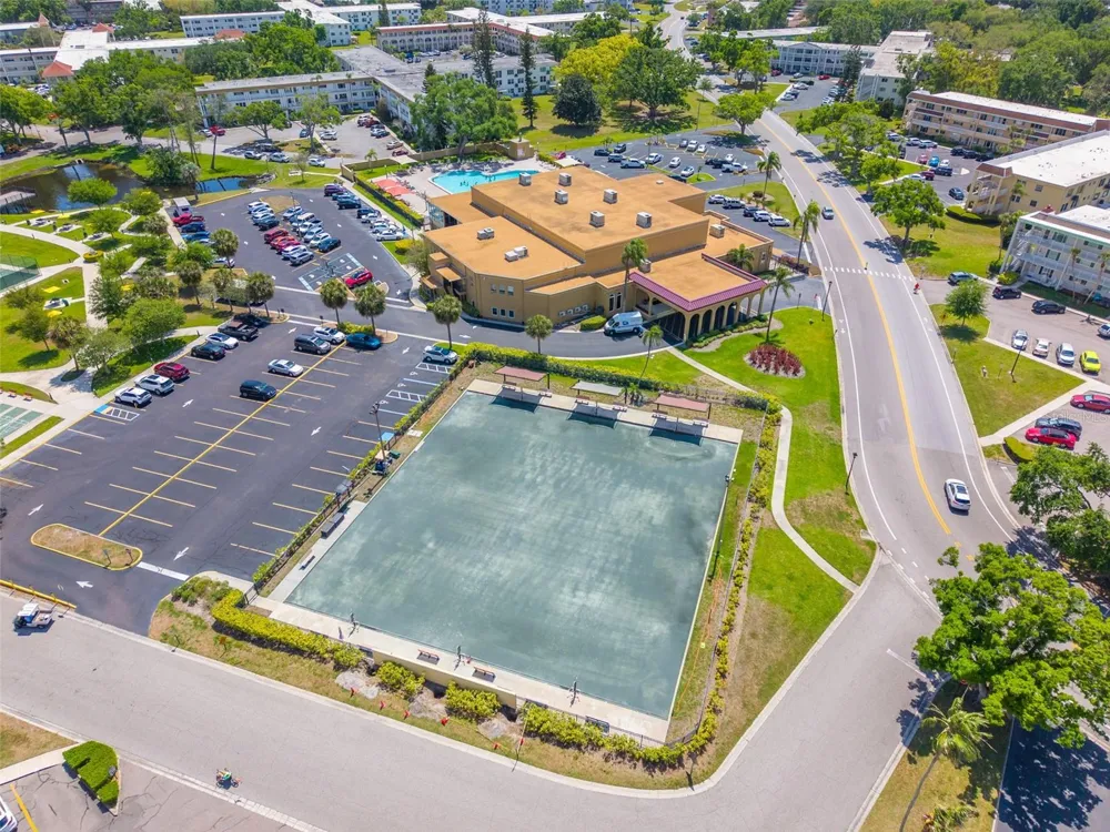 2455 FINLANDIA LANE #63 Clearwater, FL 33763