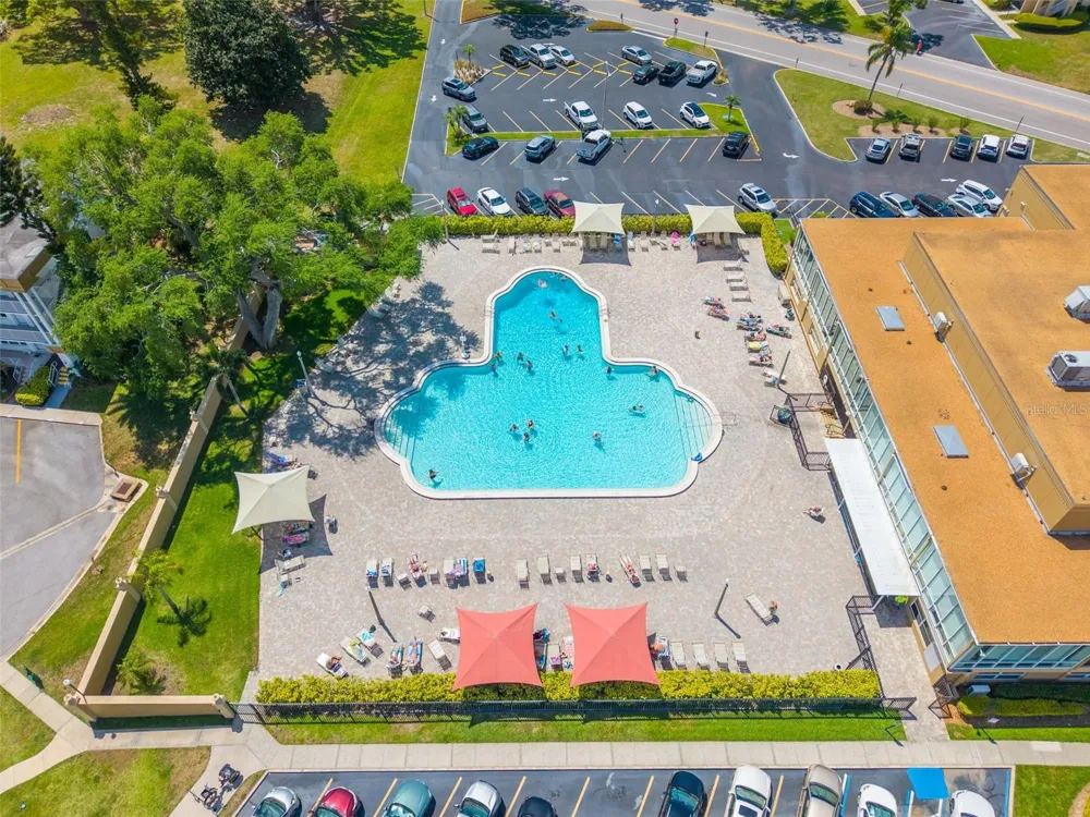 2455 FINLANDIA LANE #63 Clearwater, FL 33763