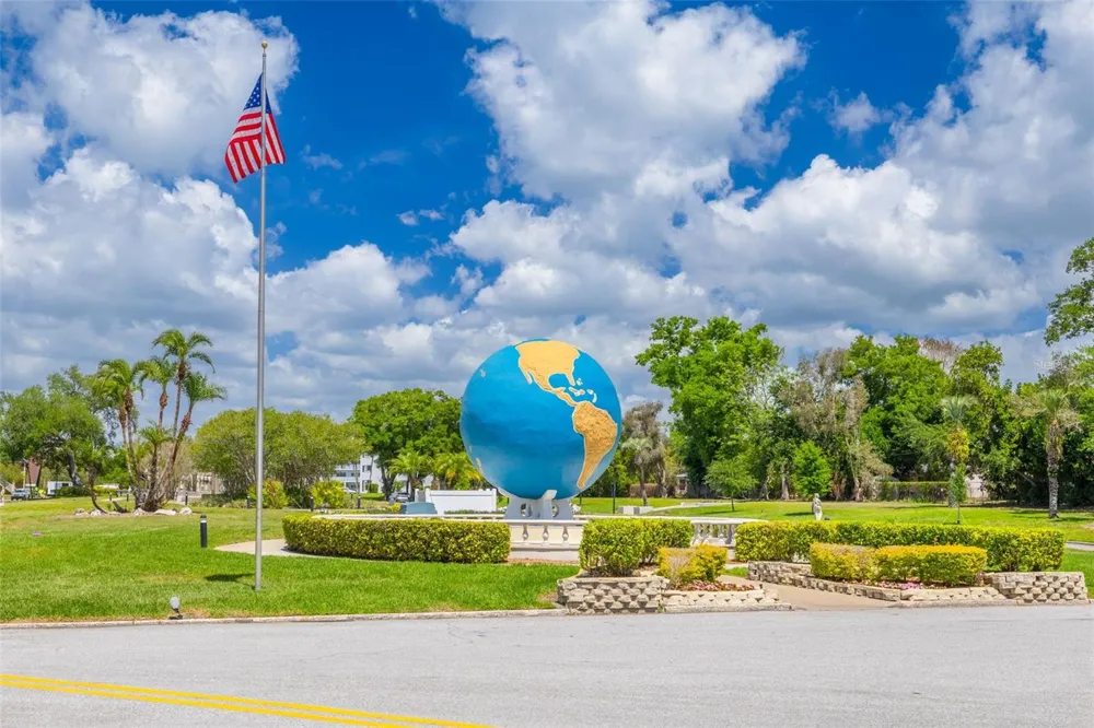 2455 FINLANDIA LANE #63 Clearwater, FL 33763