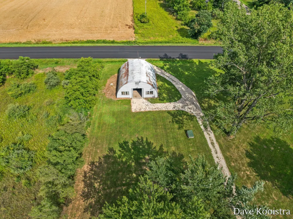 3606 30th Street Hamilton, MI 49419
