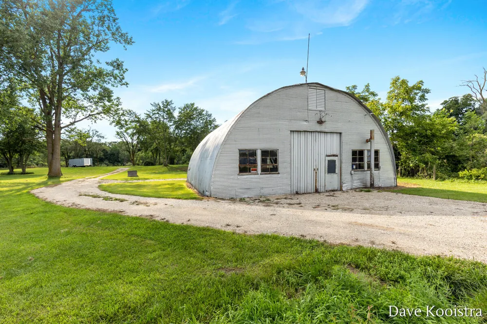 3606 30th Street Hamilton, MI 49419