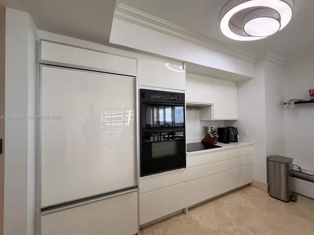 1830 S Ocean Dr #2108 Hallandale Beach, FL 33009