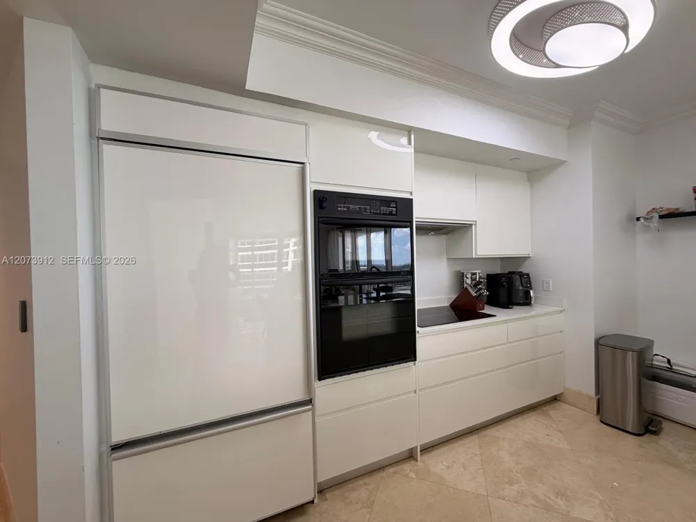1830 S Ocean Dr #2108 Hallandale Beach, FL 33009