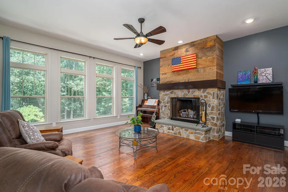 1903 Miners Creek Drive Lincolnton, NC 28092