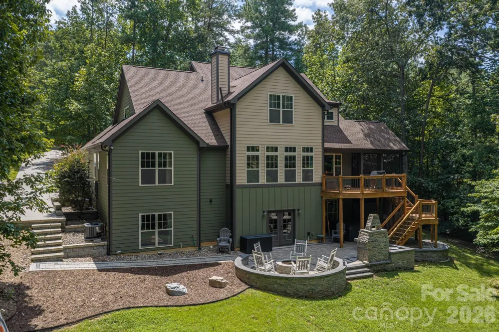 1903 Miners Creek Drive Lincolnton, NC 28092