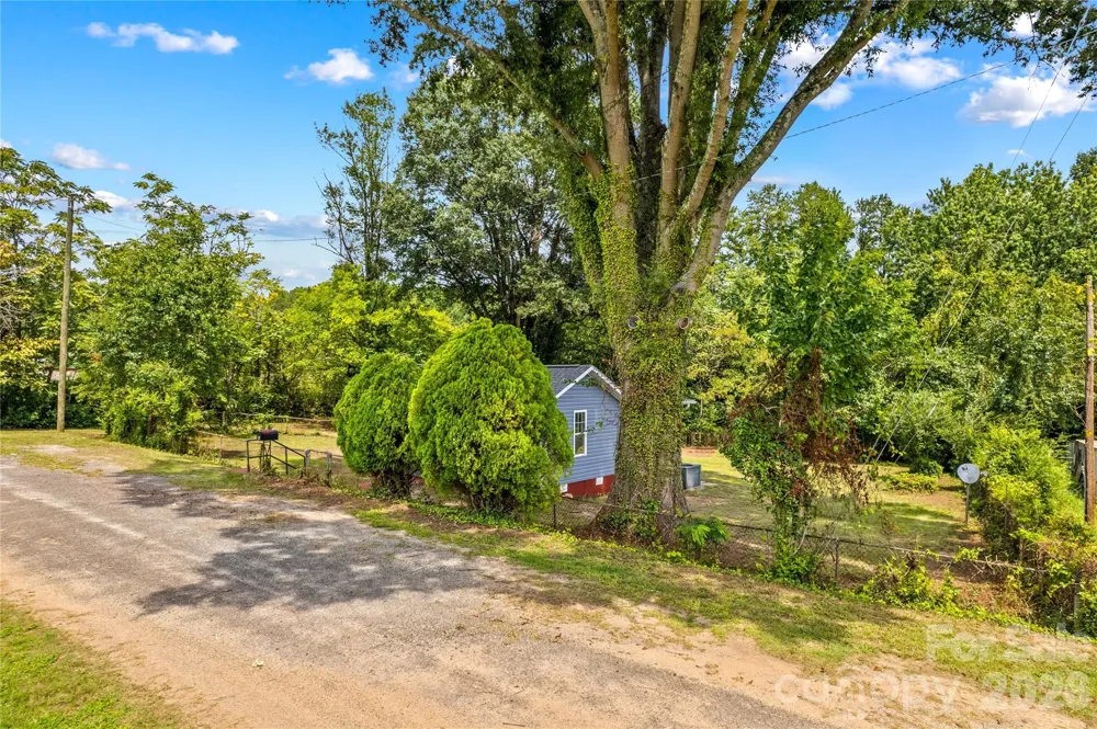 715 Central Avenue Landis, NC 28088