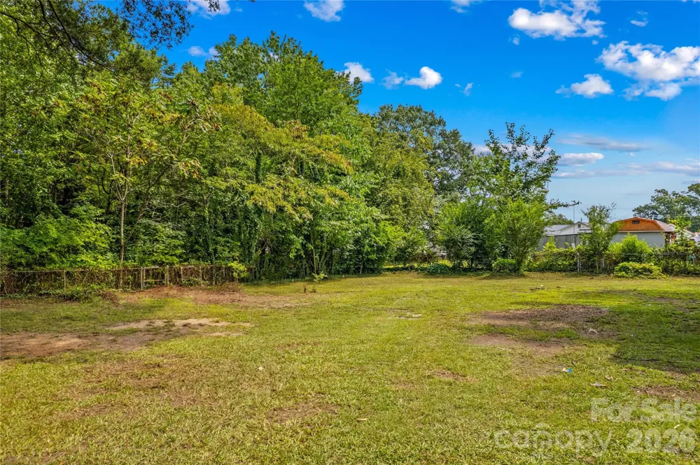 715 Central Avenue Landis, NC 28088