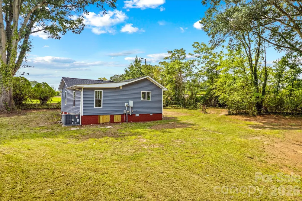 715 Central Avenue Landis, NC 28088